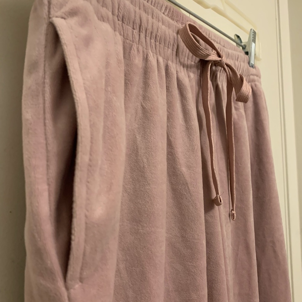 Track pants - Picture 2 of 4